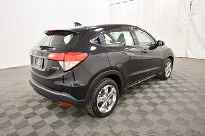 2019 Honda HR-V, $17749. Photo 8
