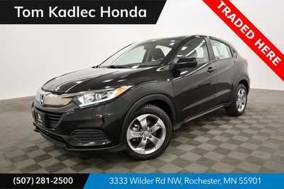 2019 Honda HR-V, $17749. Photo 1