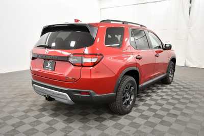 2025 Honda Pilot, $44679. Photo 7