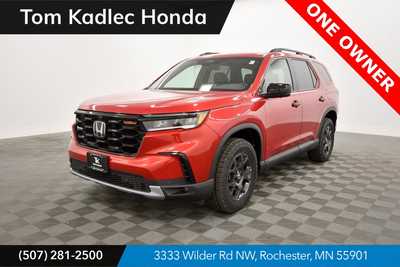 2025 Honda Pilot, $44679. Photo 1