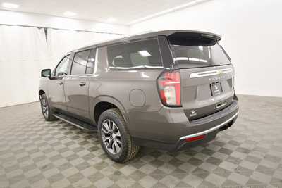 2021 Chevrolet Suburban, $42891. Photo 5