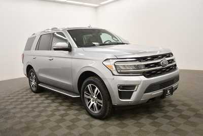 2022 Ford Expedition, $47999. Photo 10