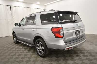 2022 Ford Expedition, $47999. Photo 5