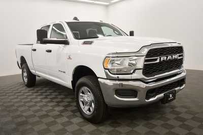 2022 RAM 3500 Crew Cab, $49679. Photo 9