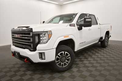 2023 GMC 2500 Crew Cab, $58579. Photo 2