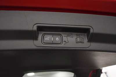 2022 Ford Explorer, $35679. Photo 8