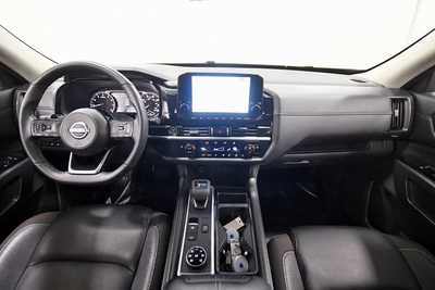 2023 Nissan Pathfinder, $31679. Photo 3