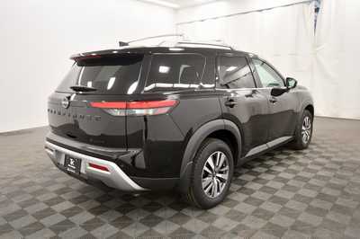 2023 Nissan Pathfinder, $31679. Photo 8