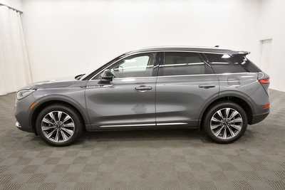 2021 Lincoln Corsair, $30898. Photo 4