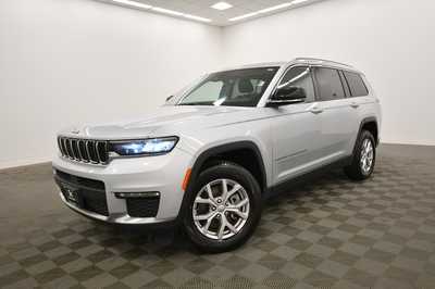 2021 Jeep Grand Cherokee L, $29479. Photo 2