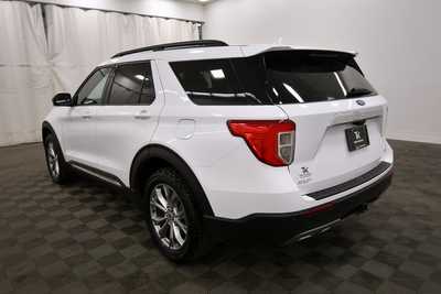 2020 Ford Explorer, $17479. Photo 5