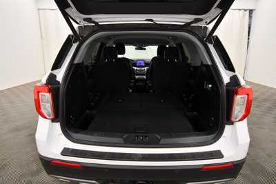 2020 Ford Explorer, $17479. Photo 7