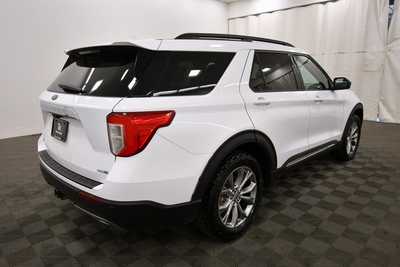 2020 Ford Explorer, $17479. Photo 8