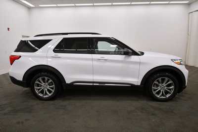 2020 Ford Explorer, $17479. Photo 9