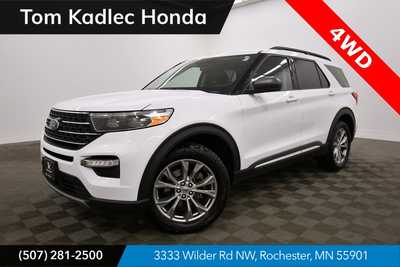 2020 Ford Explorer, $17479. Photo 1