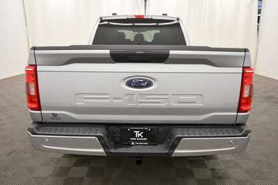 2022 Ford F150 Crew Cab, $35989. Photo 6