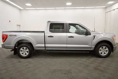2022 Ford F150 Crew Cab, $35989. Photo 8