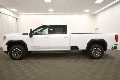 2023 GMC 2500 Crew Cab, $57679. Photo 4