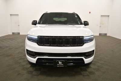 2024 Jeep Grand Wagoneer, $75997. Photo 11