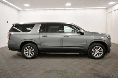 2023 Chevrolet Suburban, $46871. Photo 9