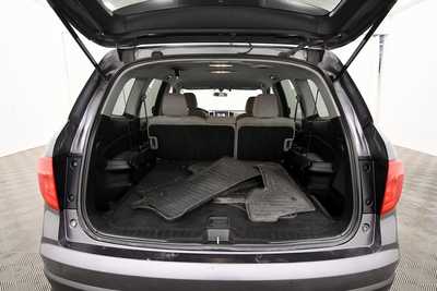 2016 Honda Pilot, $15699. Photo 7