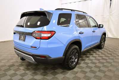 2025 Honda Pilot, $45998. Photo 8