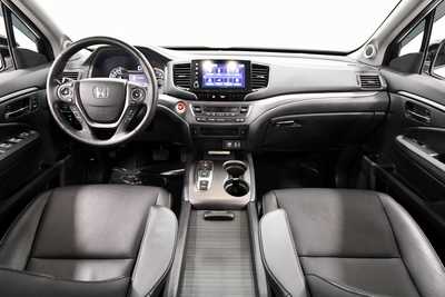 2023 Honda Ridgeline, $36279. Photo 3