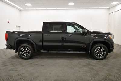 2021 GMC 1500 Crew Cab, $38579. Photo 9