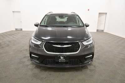2023 Chrysler Pacifica, $28649. Photo 11