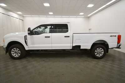 2023 Ford F350 Crew Cab, $46679. Photo 4