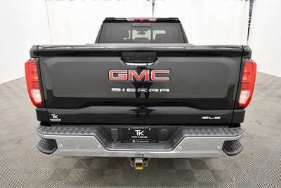 2020 GMC 1500 Crew Cab, $33989. Photo 6