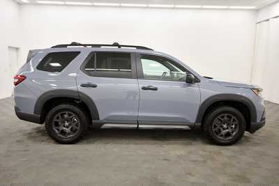 2025 Honda Pilot, $52090. Photo 8