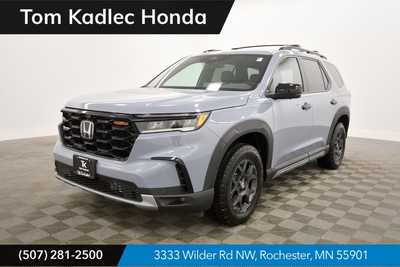 2025 Honda Pilot, $52090. Photo 1
