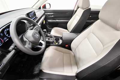 2025 Honda CR-V, $35245. Photo 11