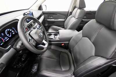 2025 Honda Pilot, $51505. Photo 11