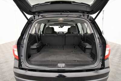 2022 Honda Pilot, $37399. Photo 7