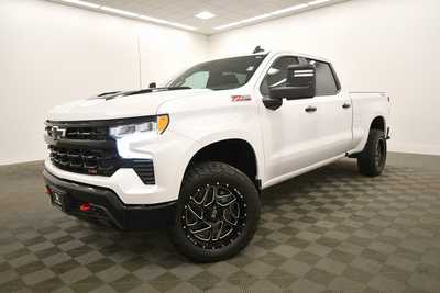 2022 Chevrolet 1500 Crew Cab, $48979. Photo 2