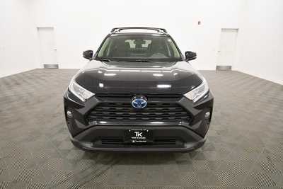 2019 Toyota RAV4, $24989. Photo 8