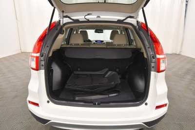 2015 Honda CR-V, $21599. Photo 7