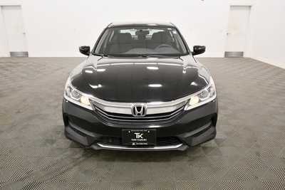 2017 Honda Accord, $14749. Photo 10