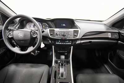 2017 Honda Accord, $14749. Photo 3
