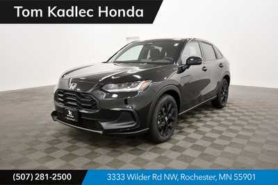 2025 Honda HR-V, $30395. Photo 1