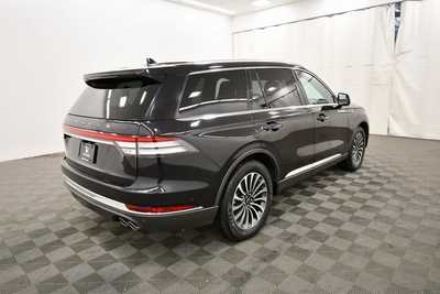 2023 Lincoln Aviator, $53679. Photo 7