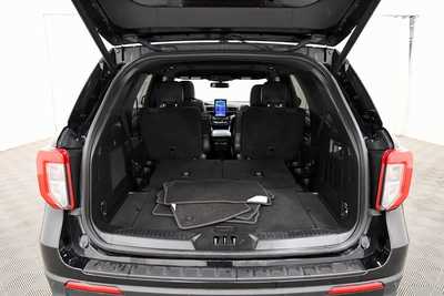 2022 Ford Explorer, $40516. Photo 7