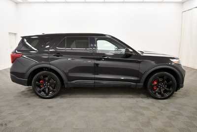 2022 Ford Explorer, $40516. Photo 9