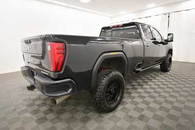 2024 GMC 2500 Crew Cab, $78979. Photo 8