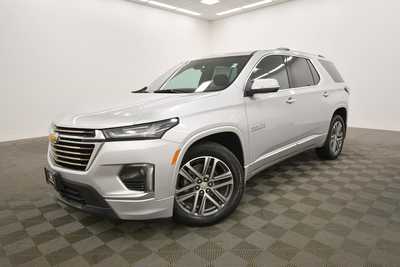 2022 Chevrolet Traverse, $36679. Photo 2