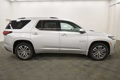 2022 Chevrolet Traverse, $36679. Photo 9