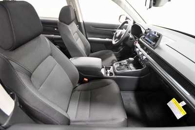 2025 Honda CR-V, $35245. Photo 12