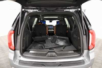 2023 GMC Yukon, $79999. Photo 7